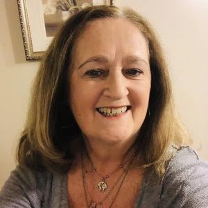 Meet your Posher, Linda